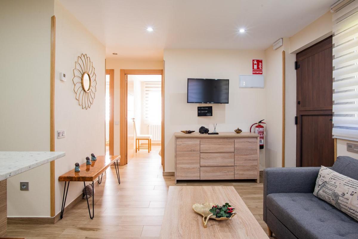 Apartamentos La Cortina Onís Exterior foto